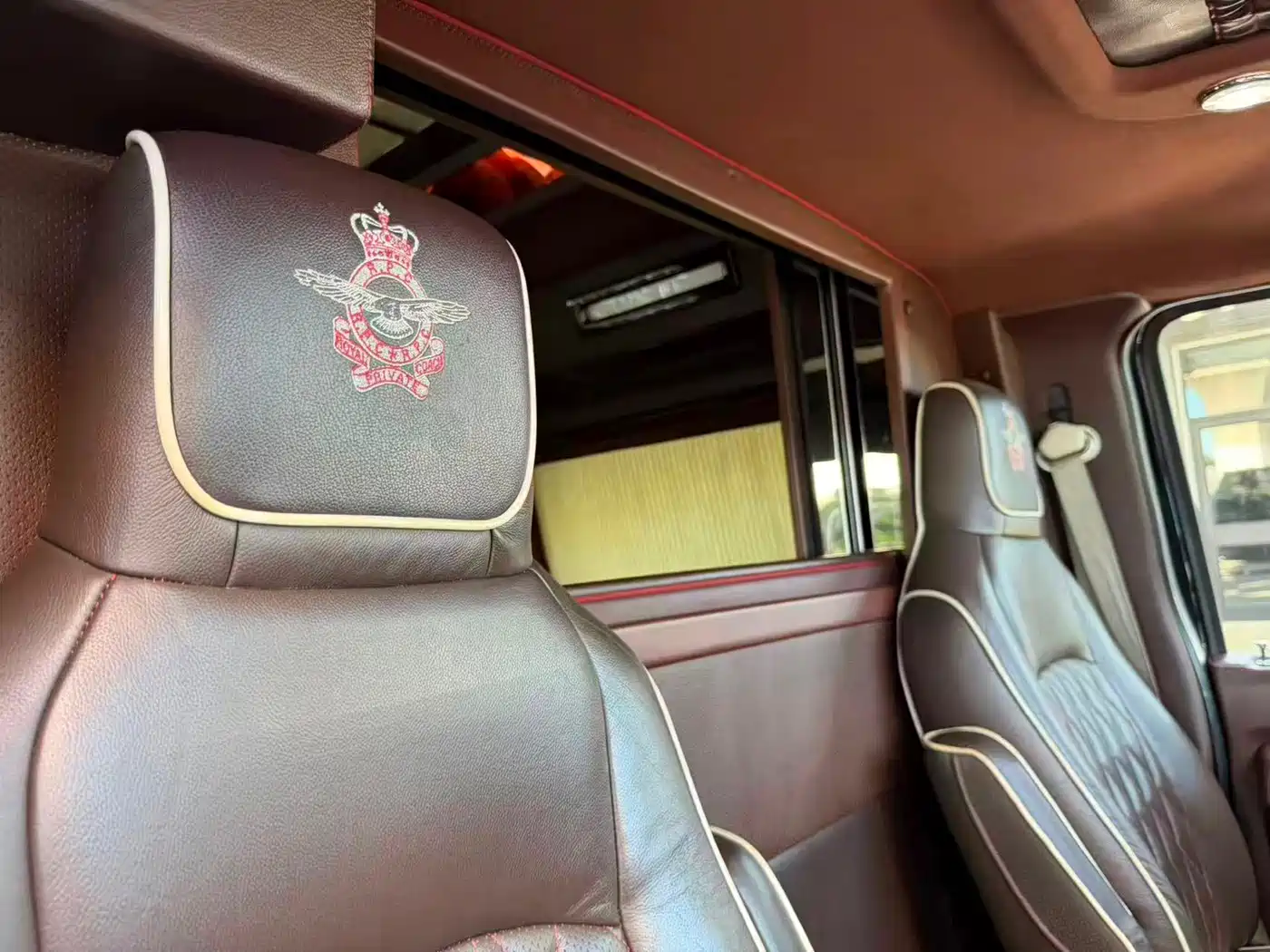 Ford E350 2015 2011 5.4L Platinum Limited Edition