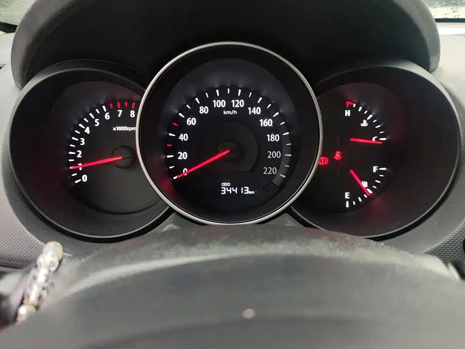 Kia Forte 2015 2014 1.6L MT GL