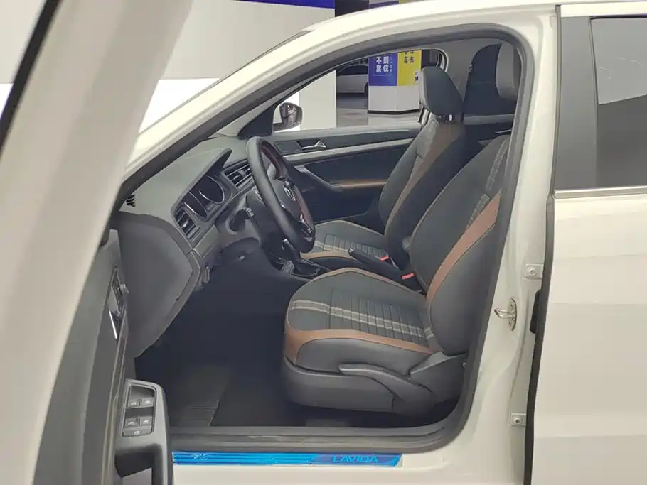 Volkswagen Lavida, миниатюра 9