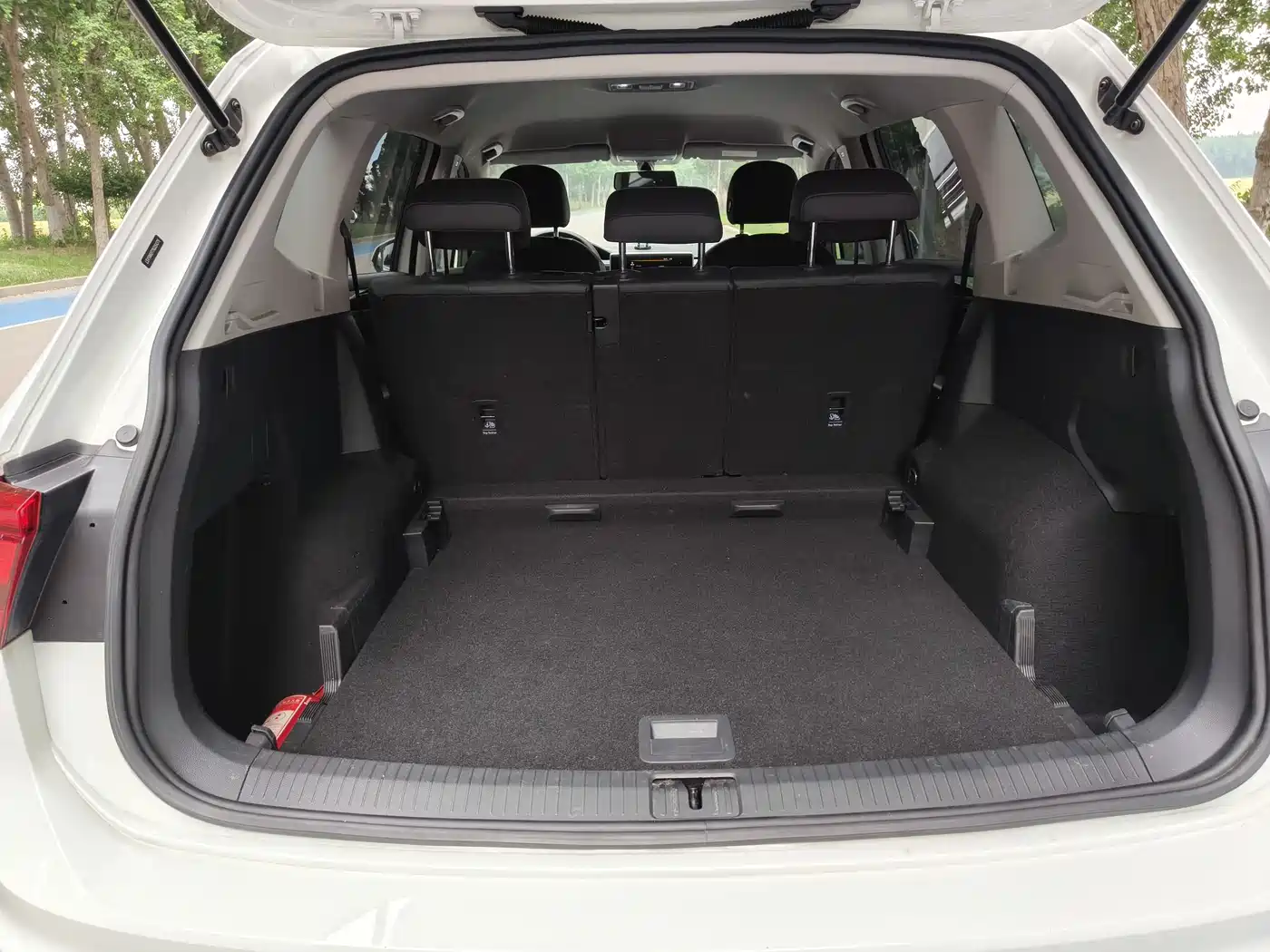 Volkswagen Tiguan L 2022 330TSI Automatic 2WD Comfort Edition фото 18
