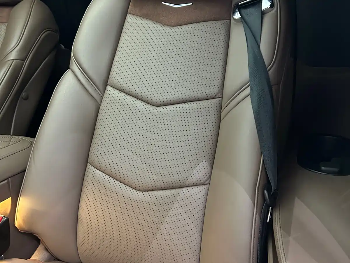 Cadillac Escalade 2017 6.2L ESV Platinum Extended фото 7