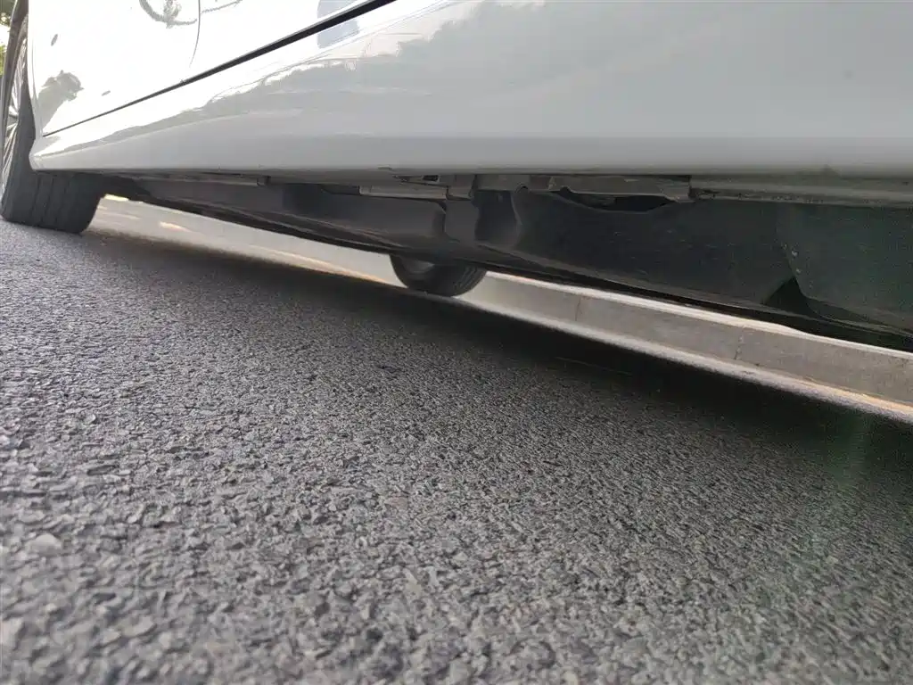 Toyota Camry 2024 Hybrid 2.0HE Elite Edition фото 19