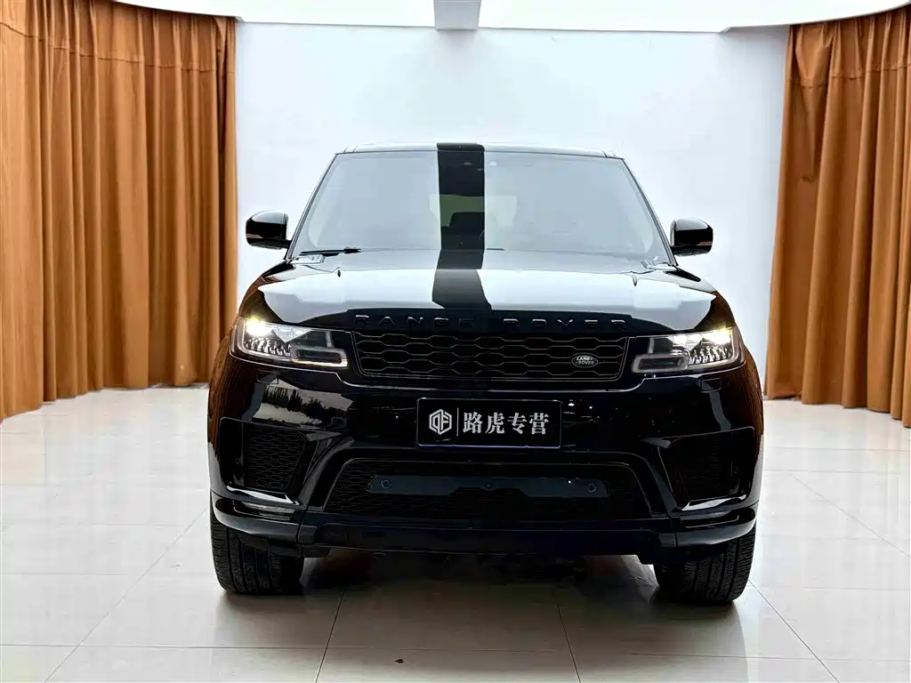 Land Rover Range Rover Sport 2021 3.0 L6 Gloss Black Edition фото 2