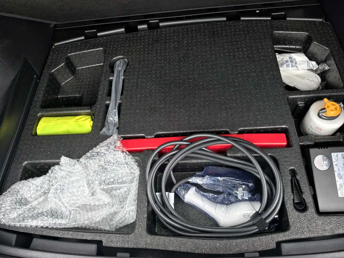 BYD Song PLUS PHEV 2023 Champion Edition EV 520KM Flagship фото 20