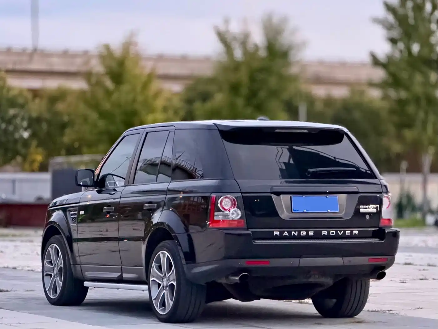 Фото 4 - Land Rover Range Rover Sport