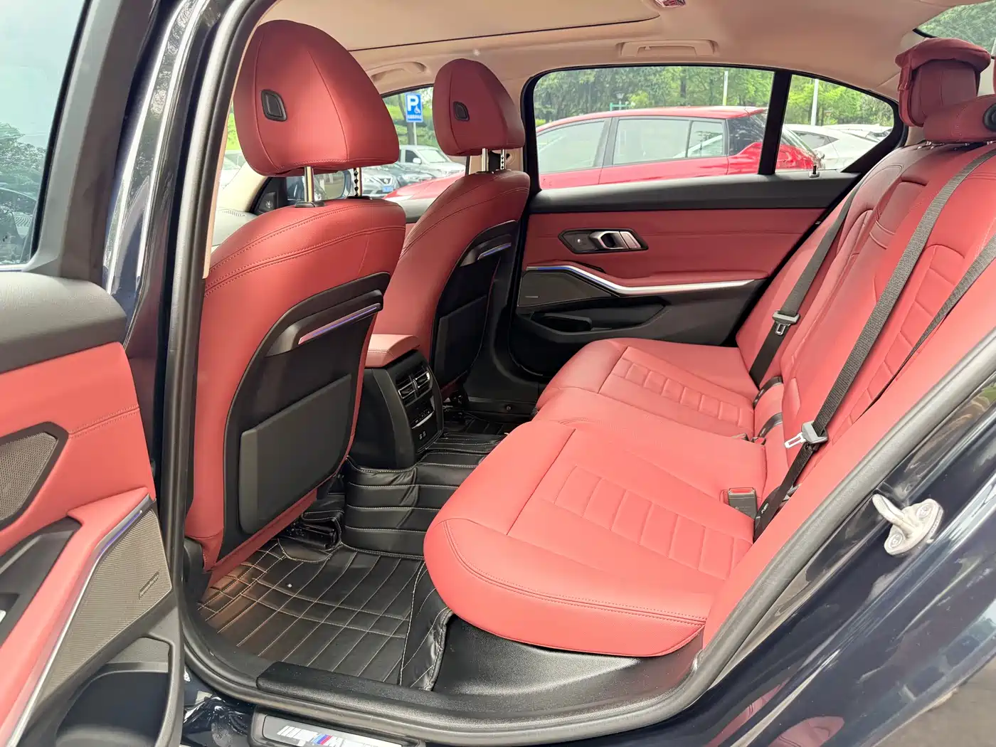 BMW 3-SERIES