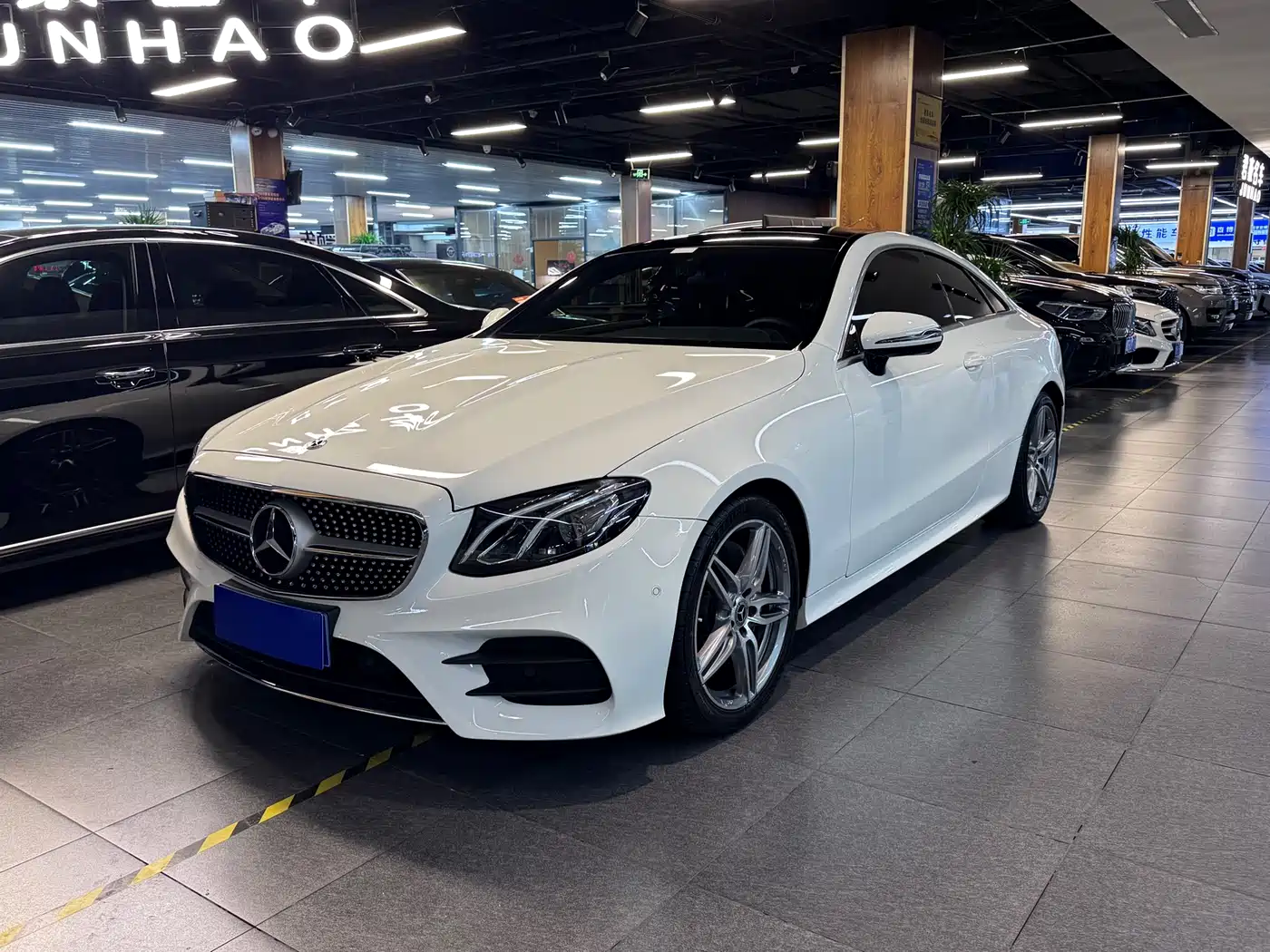 Mercedes-Benz E-Class (Import) 2019 E 200 Coupe