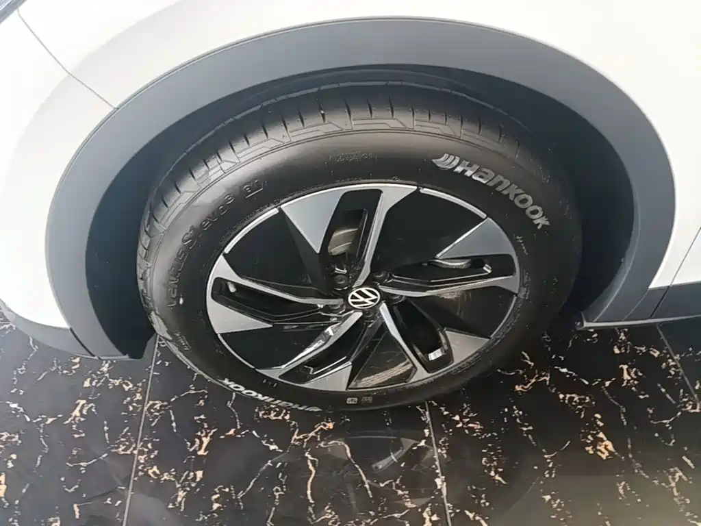 Volkswagen ID.4 CROZZ 2026 2025 Pure Enjoyment Edition