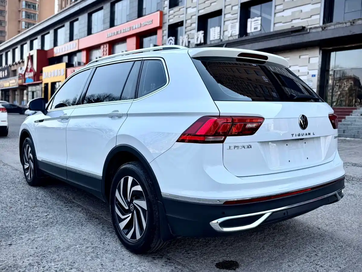 Volkswagen Tiguan L 2023 280TSI 2WD Trend Limited Edition фото 4