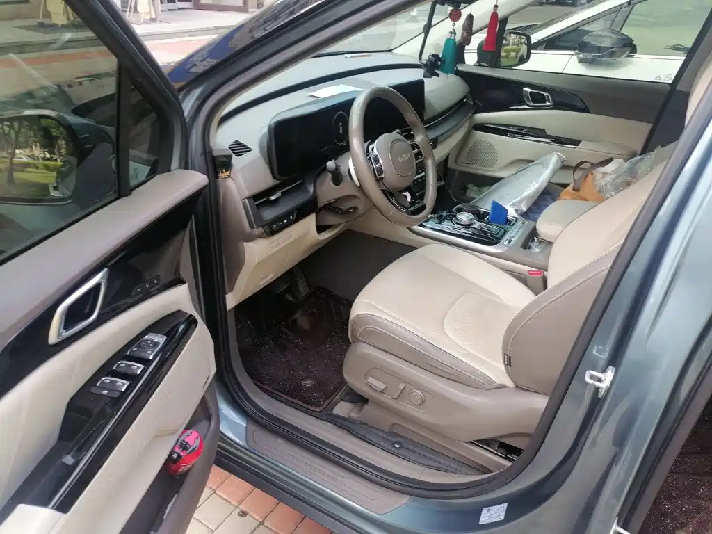 Kia Carnival 2022 2021 2.0T Flagship Edition