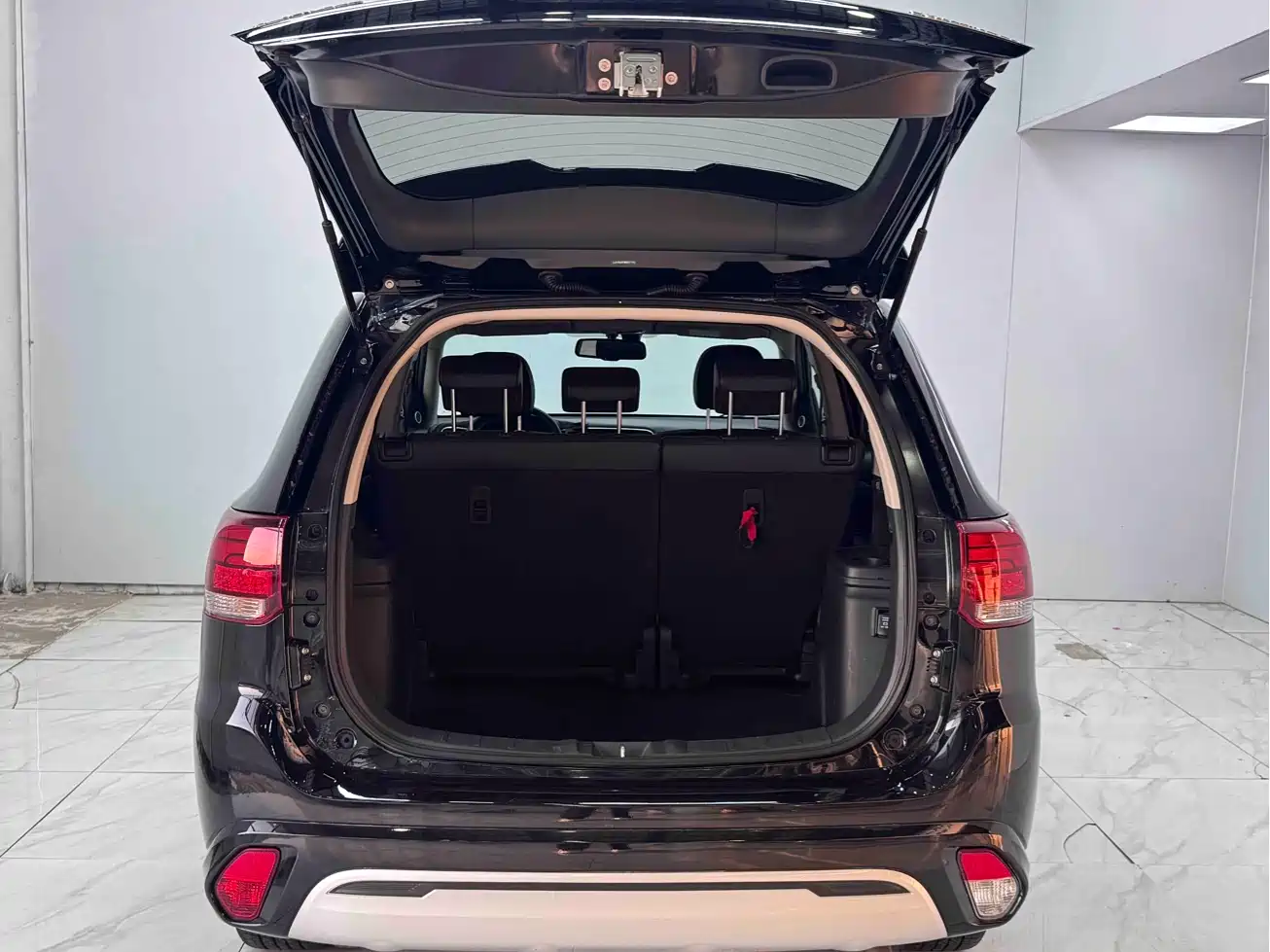 Mitsubishi Outlander 2021 2.0L FWD Comfort Edition 5-seater фото 16