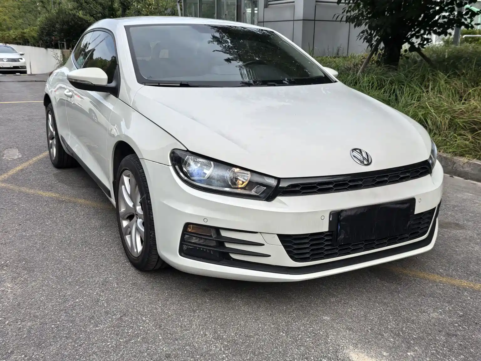 Фото 1 - Volkswagen Scirocco