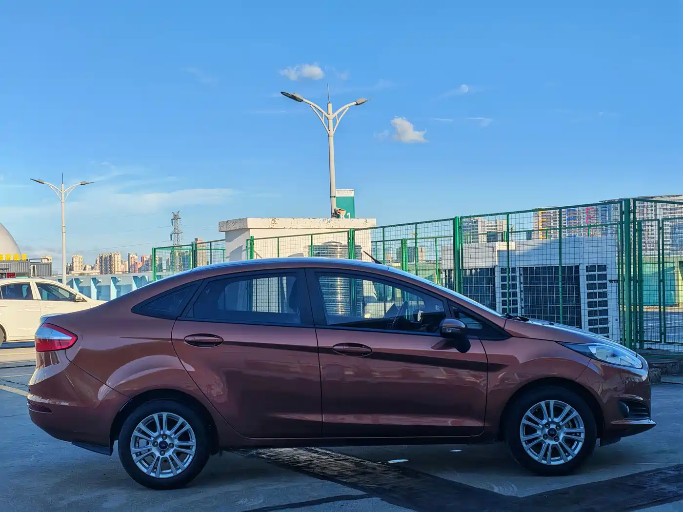 Фото 7 - Ford Fiesta