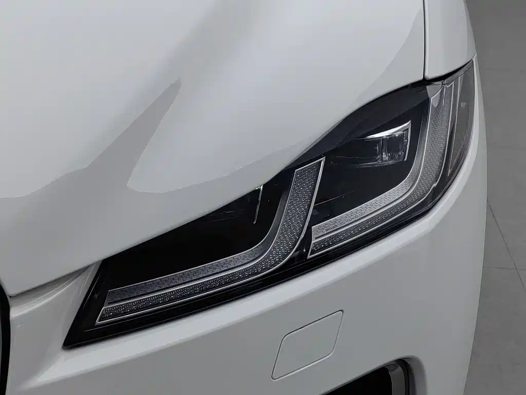 Jaguar F-PACE 2024 2024 P250 R-Dynamic S