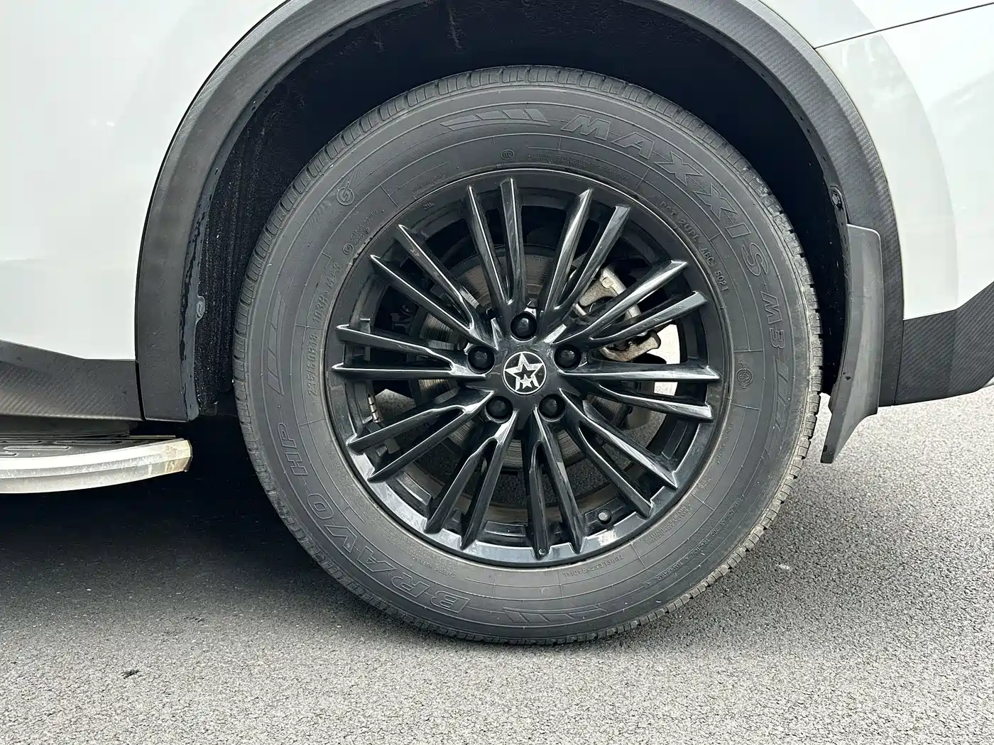 Venucia Big V 2022 2021 260T Idol Edition
