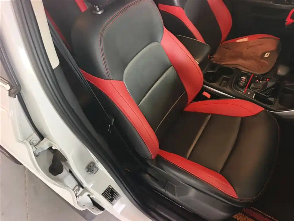 Qoros 5 2020 2019 1.6T Automatic Zhiyun Internet (AliOS) Premium Edition