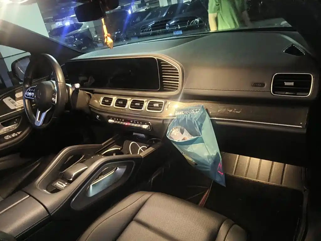 Mercedes-Benz GLE, миниатюра 11