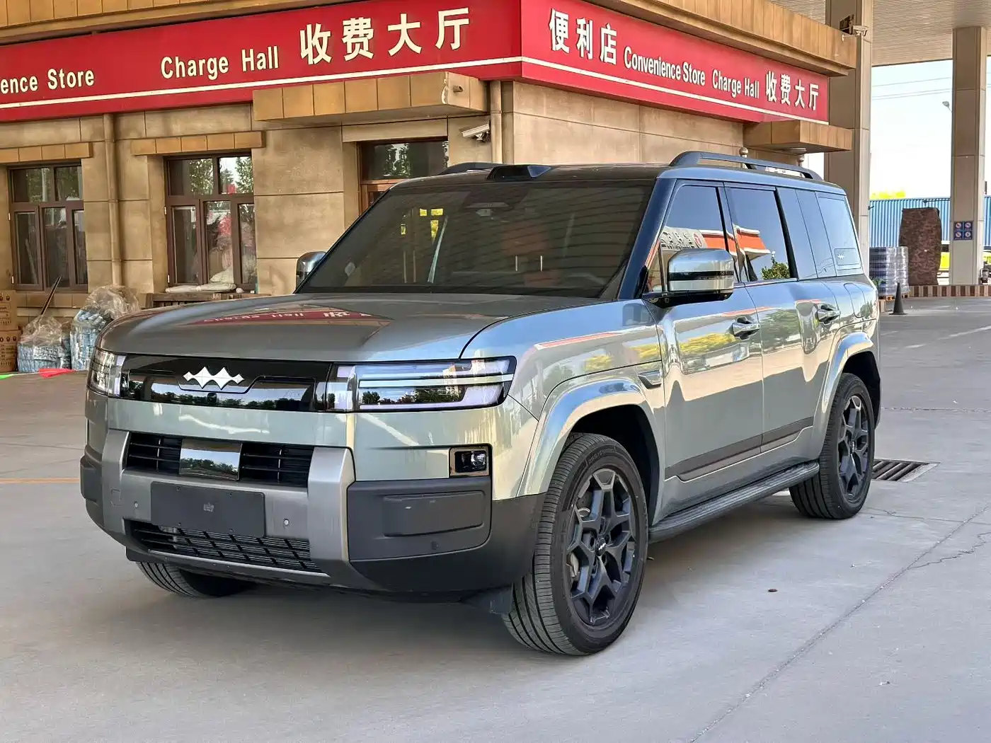 Fang Cheng Bao Titanium 7 2025 AWD Base Model