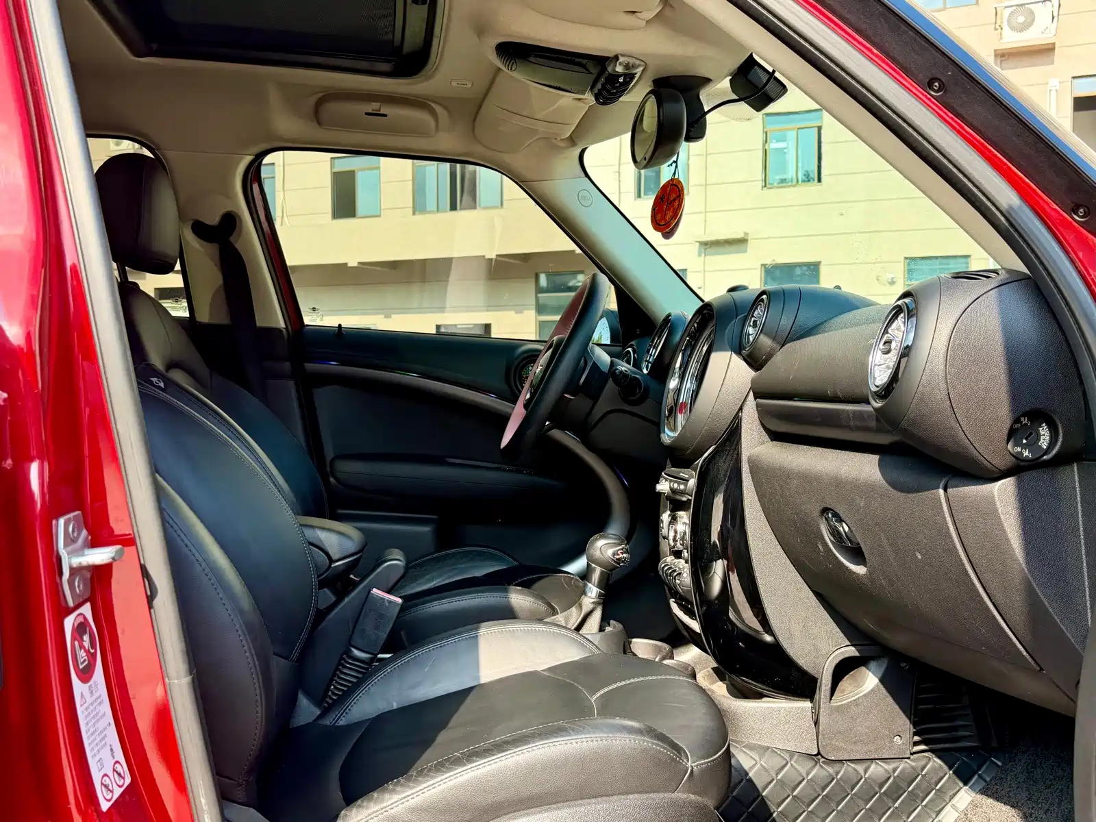Photo 6 - MINI COUNTRYMAN