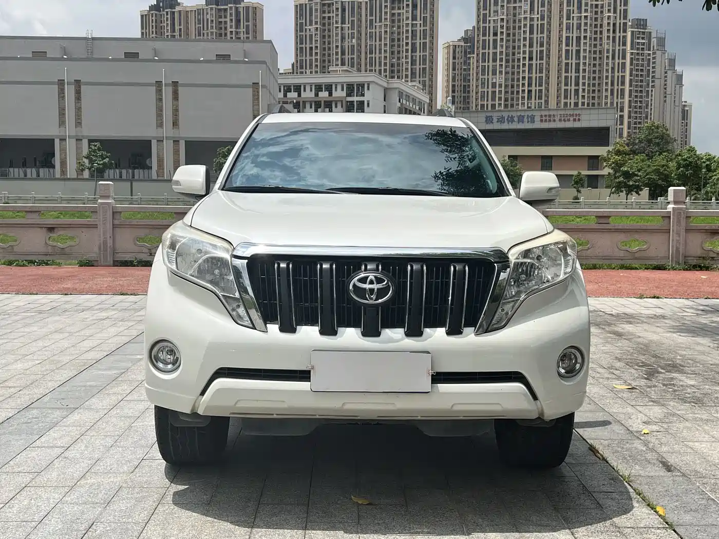 Toyota Prado 2016 2.7L Auto Standard Edition фото 2