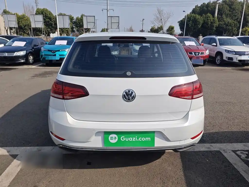 Volkswagen Golf 2018 230TSI Automatic Comfort фото 4