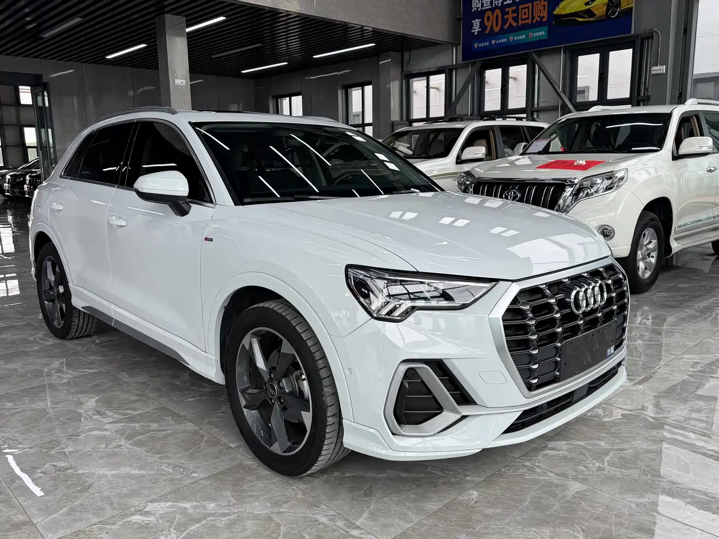 Audi Q3 2023 2023 35 TFSI Fashion Dynamic Model (1.5T)