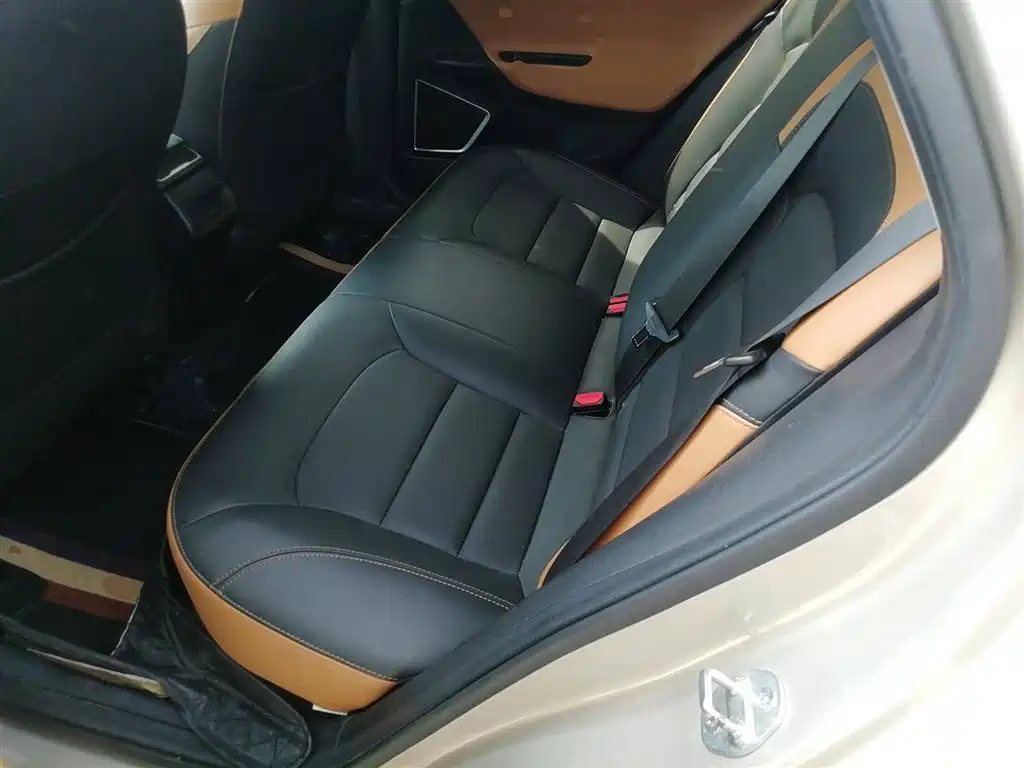 Geely Emgrand GL 2020 2020 1.4T CVT Luxury