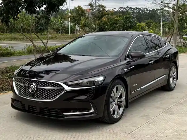 BUICK LACROSSE