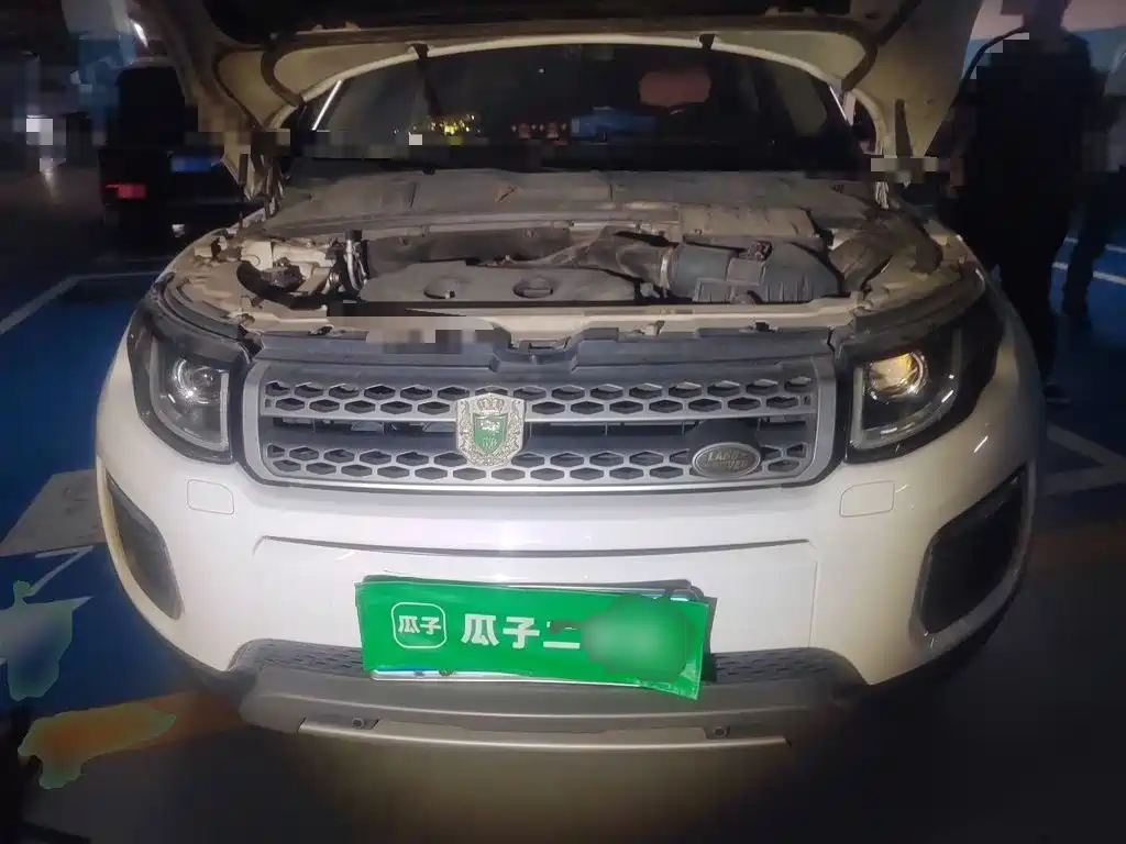 Фото 21 - Land Rover Range Rover Evoque