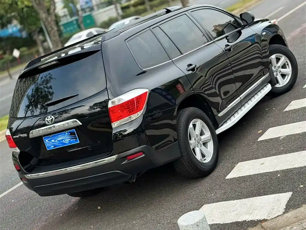 Toyota Highlander 2012 2.7L 2WD 5-seater Elite Edition фото 7