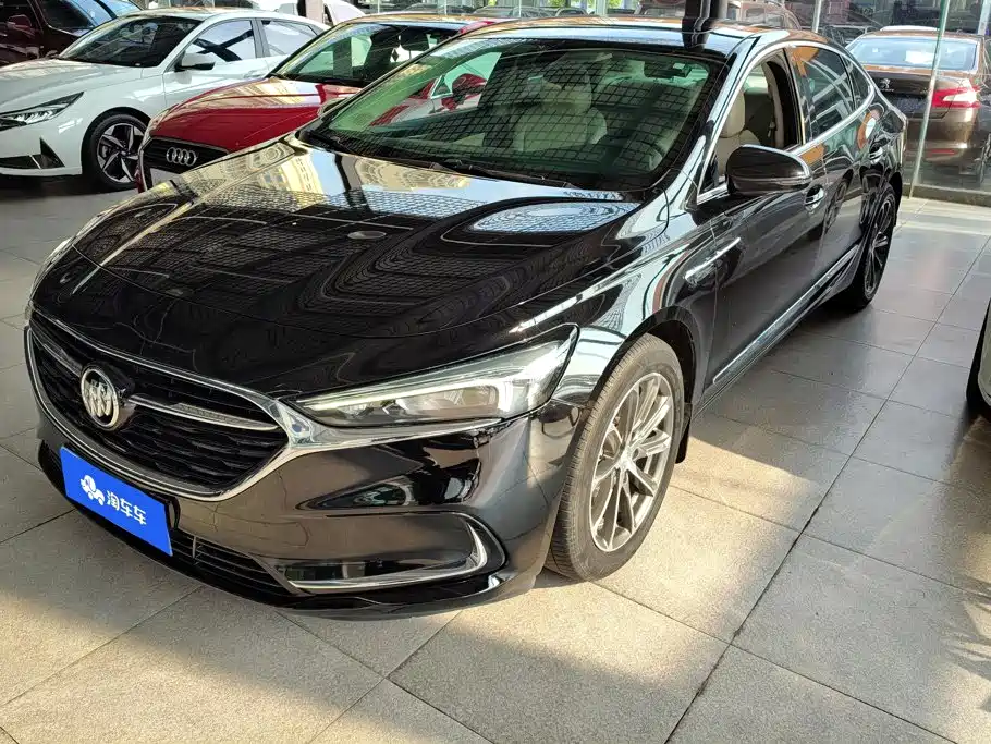 Photo 1 - Buick LaCrosse