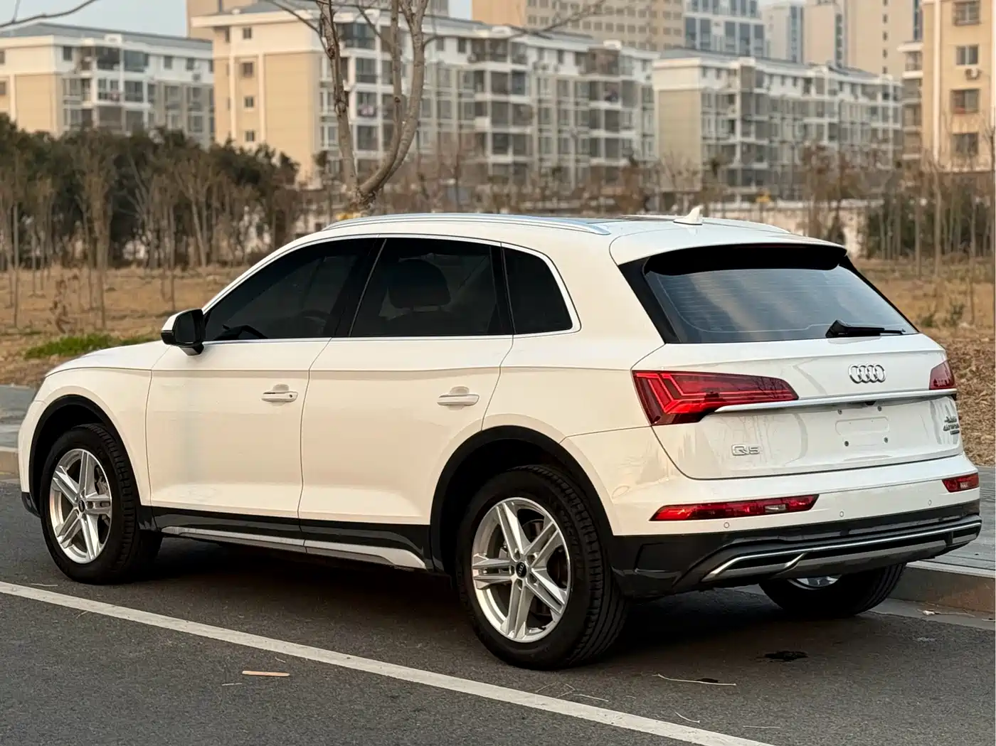 Audi Q5L 2023 40T Fashion Elegance фото 12