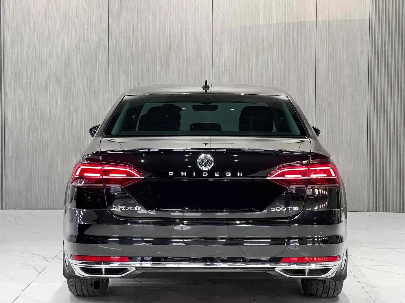 Volkswagen Phideon 2018 Facelift 380TSI FWD Business фото 5