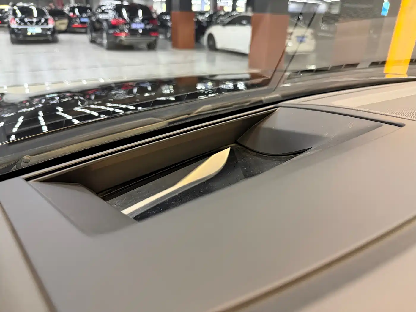 Volkswagen Touareg 2019 3.0TSI Sharp Wisdom Edition China V фото 21