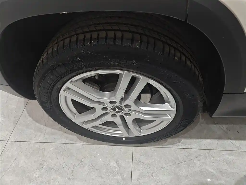 Mercedes-Benz GLB 2023 GLB 200 Dynamic фото 26