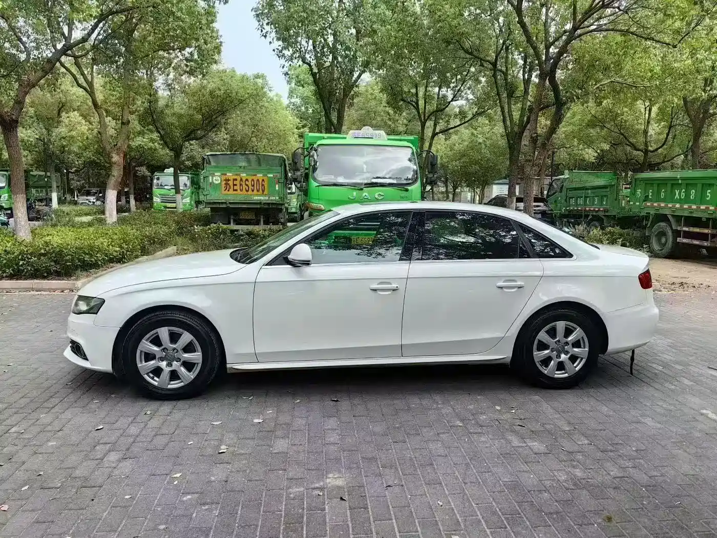 Audi A4L 2012 2.0 TFSI Auto Comfort фото 3