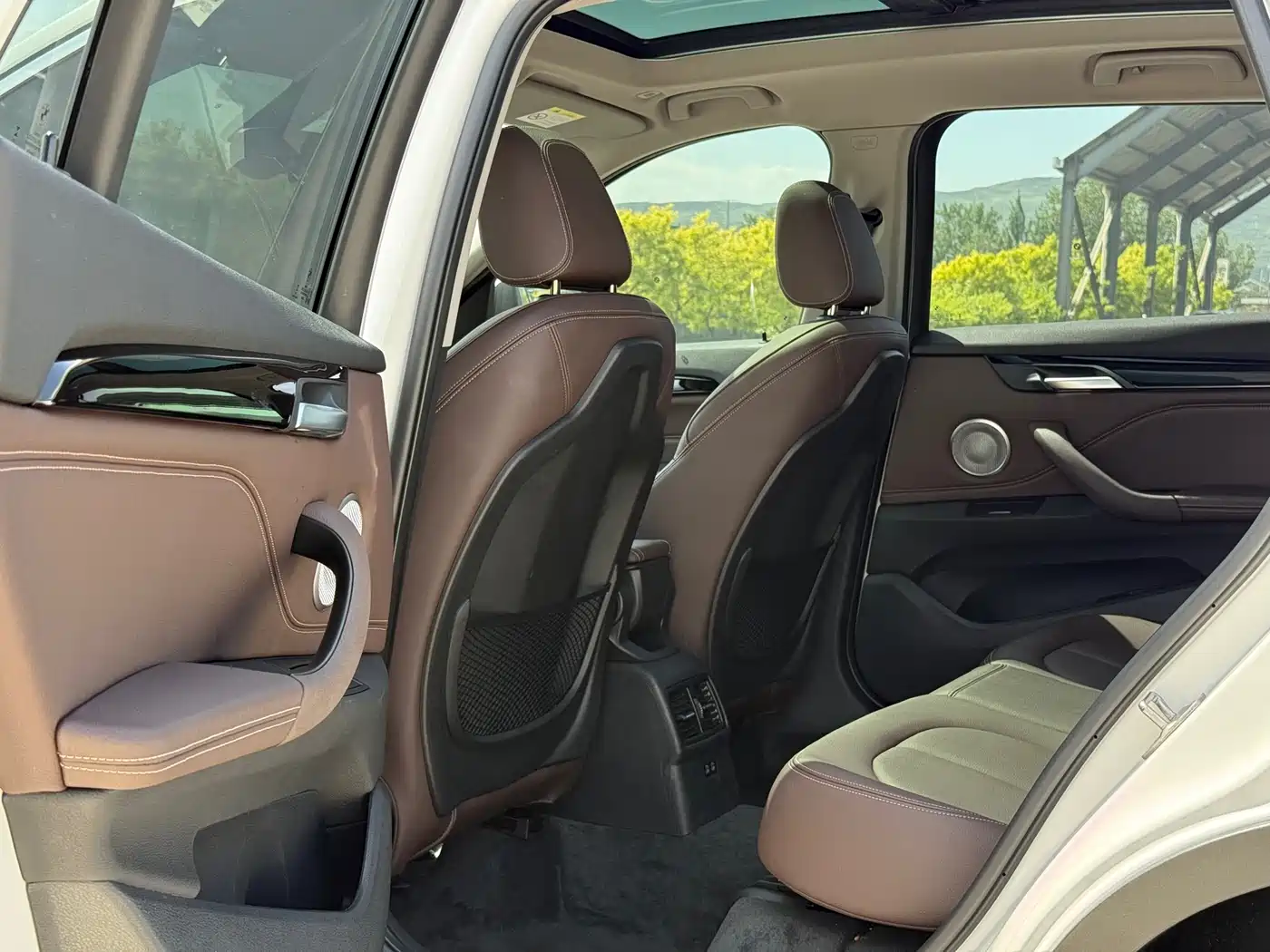 BMW X1 2022 sDrive25Li Leading фото 24