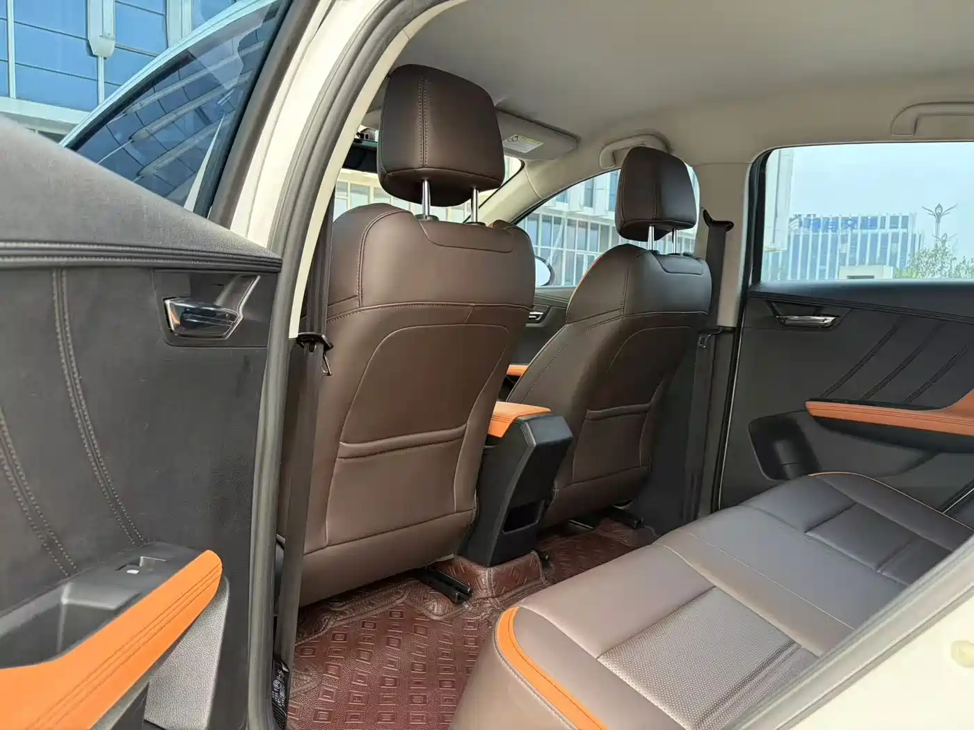 BYD e2 2022 2021 Luxury Edition