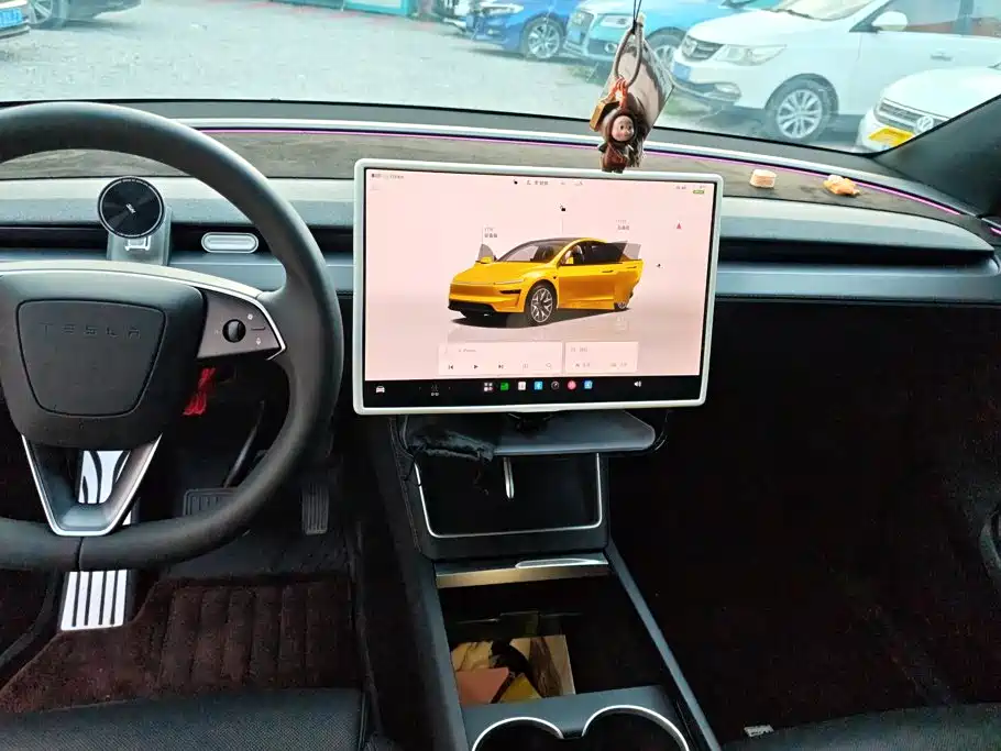 Tesla Model Y L 2026 2025 Facelift Long Range AWD