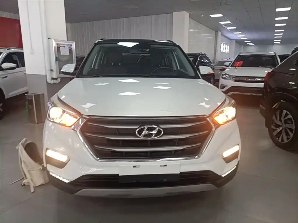 Hyundai Beijing Hyundai ix25 2017 1.6L Automatic Smart Edition фото 3
