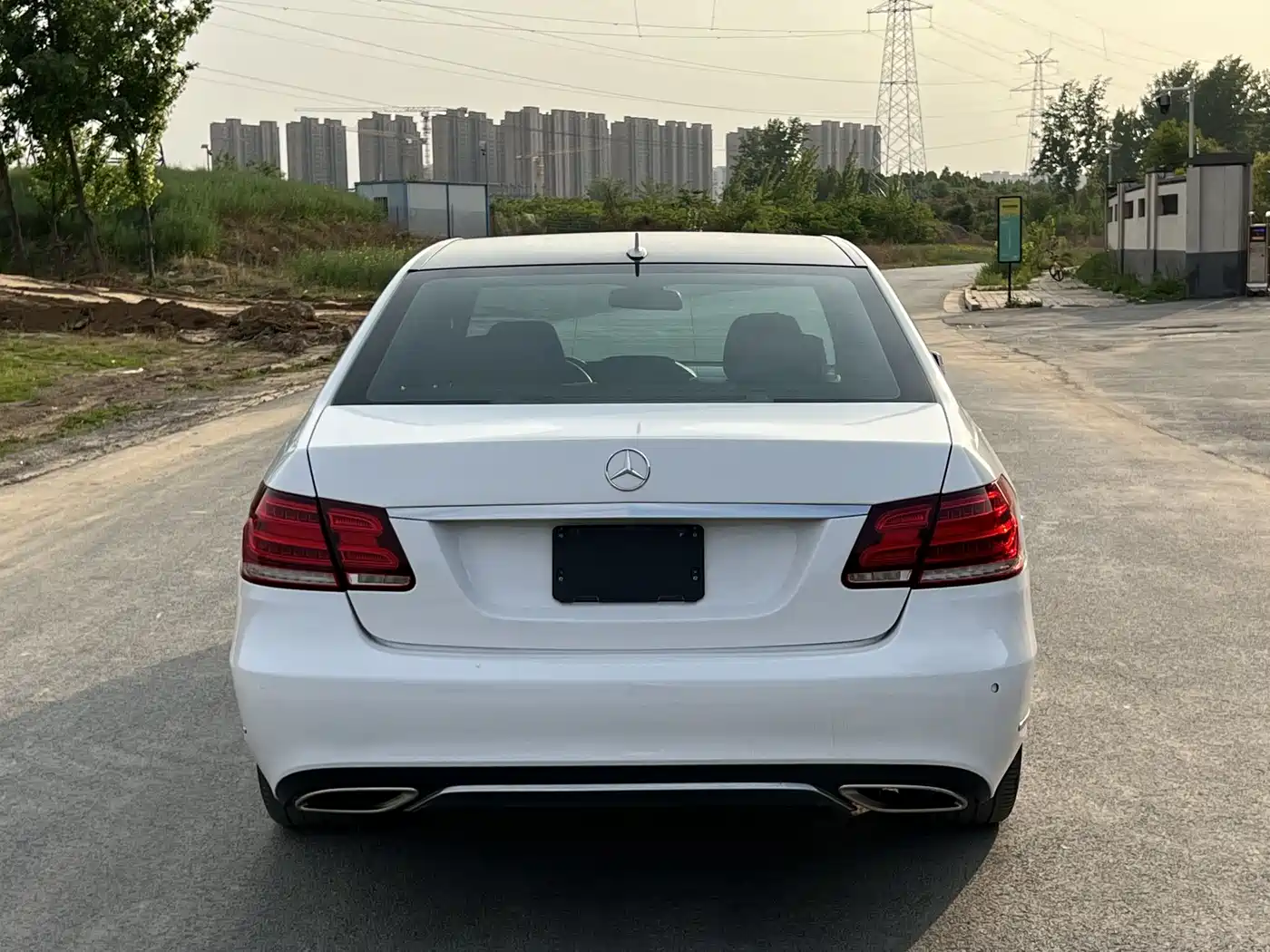 Mercedes-Benz E-Class 2015 Facelift E 180 L фото 6