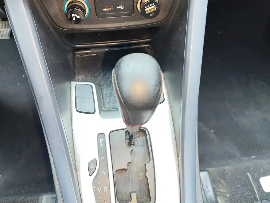 Chery Tiggo 5 2016 2015 2.0L CVT Family Joy