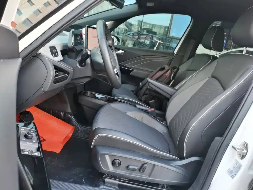 Volkswagen ID.3 2025 2024 Outstanding Edition