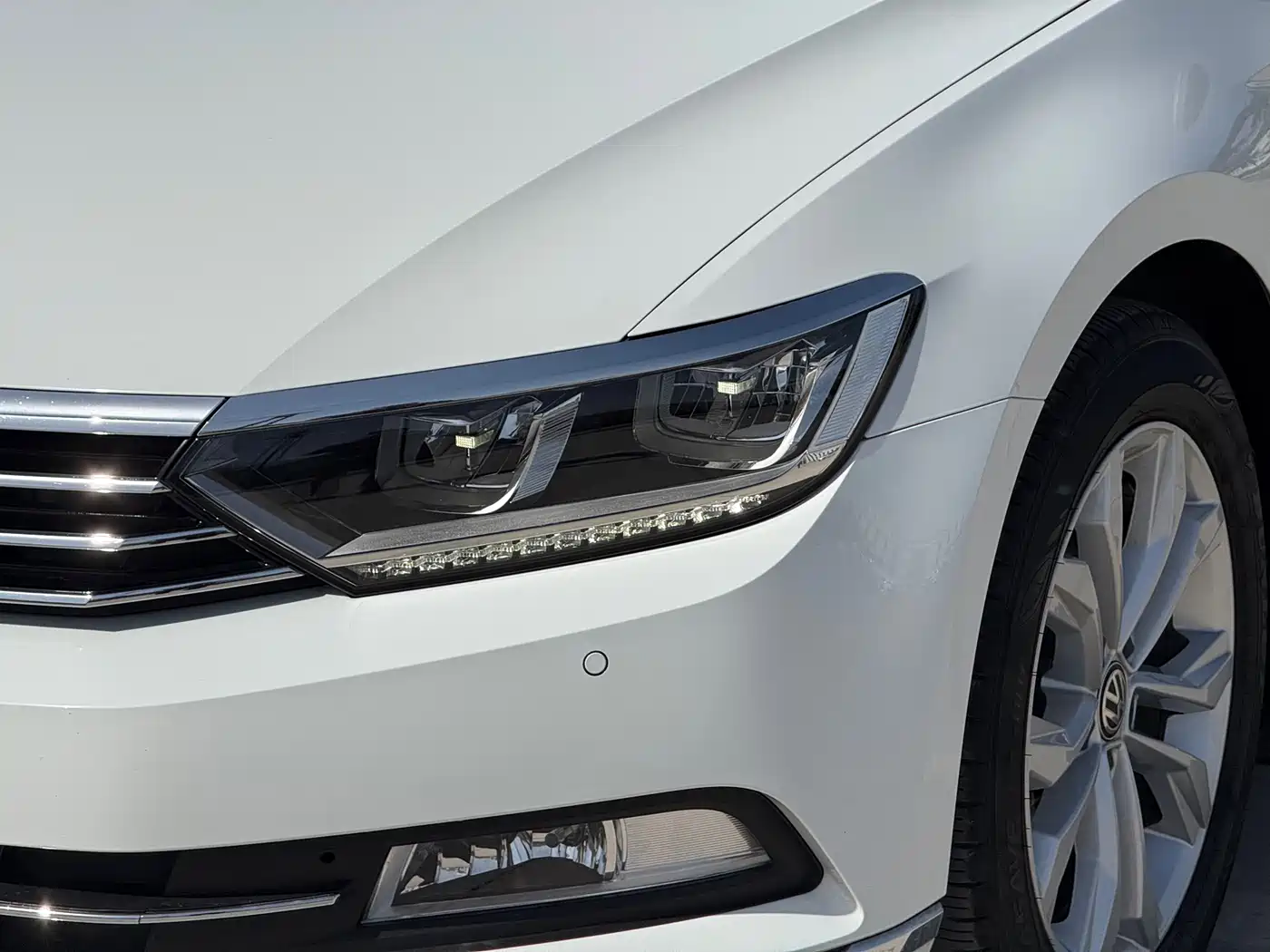 Volkswagen Magotan 2018 330TSI DSG Luxury фото 10