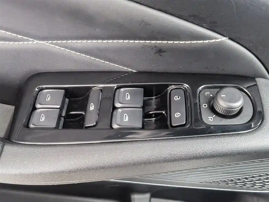 GEELY AUTOMOBILE EMGRAND