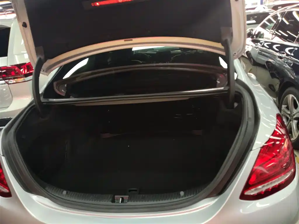 Mercedes-Benz C-Class 2015 C 200 Sport Edition 4MATIC фото 19