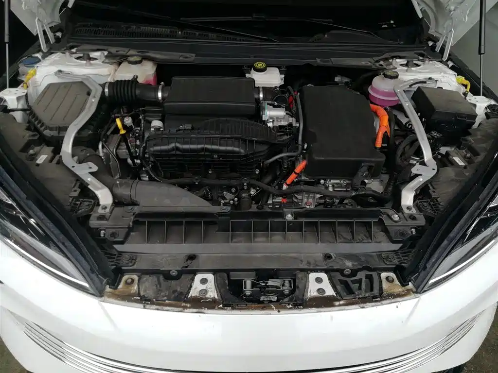 BYD Seal 2023 DM-i 1.5L 121km Premium фото 17