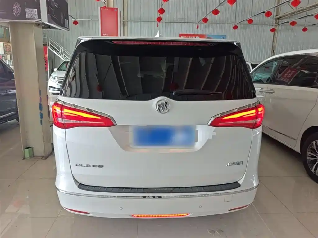 Buick GL8 2017 ES 28T Comfort Type China V фото 6