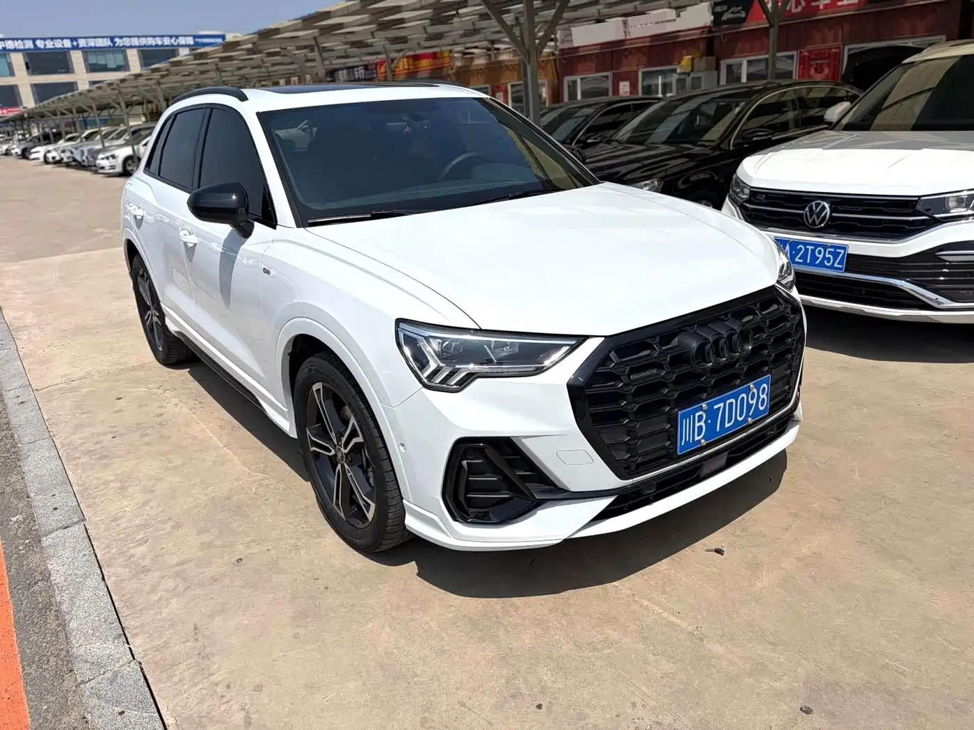 Audi Q3 2023 Facelift 45 TFSI quattro Fashion Dynamic фото 3