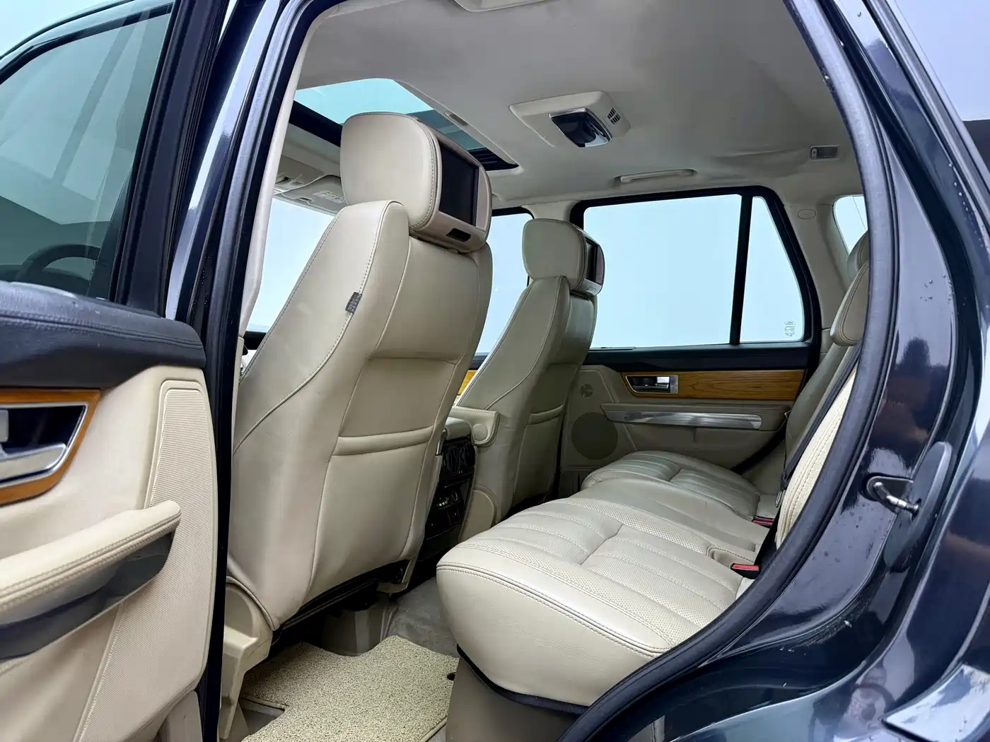 Land Rover Range Rover Sport 2012 5.0 NA V8 HSE фото 6